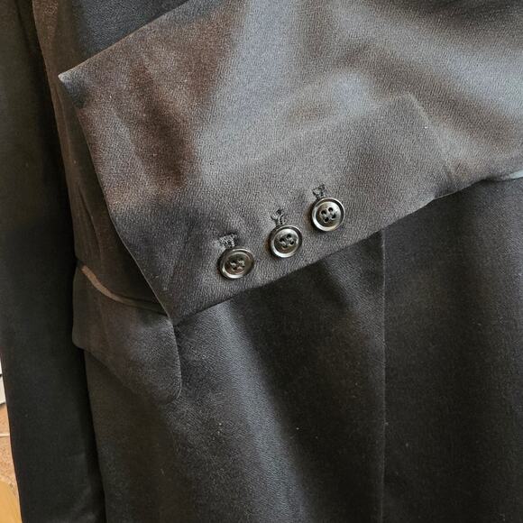 Women's Black Elegant Satin Blazer Sz. 4 - Picture 4 of 6